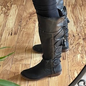 Xoxo Women's Black Shelby Knee High Boots